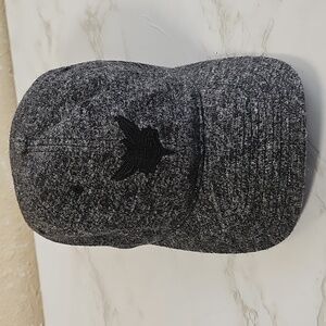 Mitchell & Ness Hornest Hat.